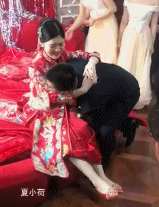 哇塞，女女互慰吃奶互揉 gif 图视频，这也太刺激了吧